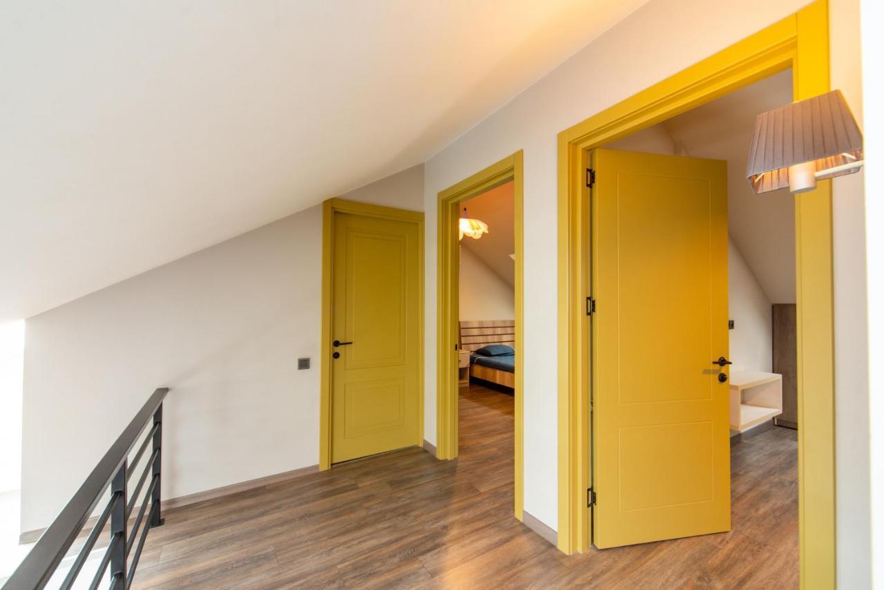 Luxury 4 Bedroom Apartment #1 In The City Center Of Tbilisi Ngoại thất bức ảnh
